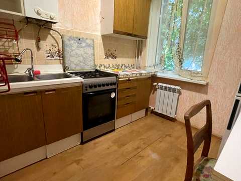 квартира за адресою Металургів просп., 32