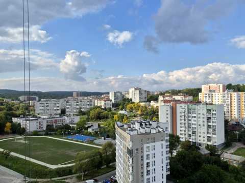 квартира за адресою Очеретяна вул., 31
