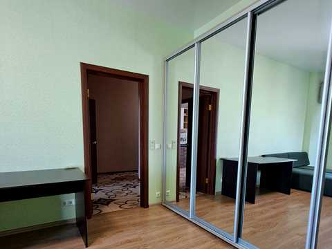 квартира за адресою Андрія Верхогляда вул. (Михайла Драгомирова), 2-А