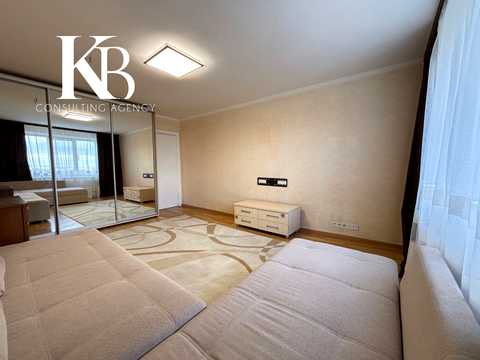 квартира за адресою Коробова вул., 8