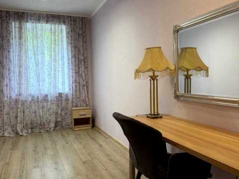 квартира за адресою Отакара Яроша вул., 21а