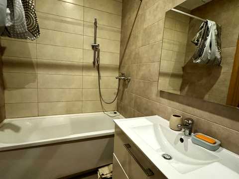квартира за адресою Південна вул., 15