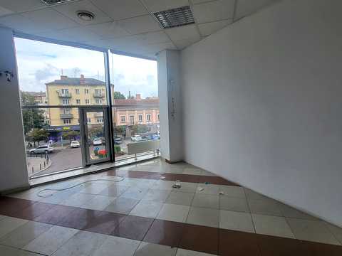 комерційна за адресою Незалежності вул., 34-А