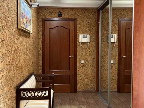 квартира за адресою Івана Котляревського бульв. (Праці), 5