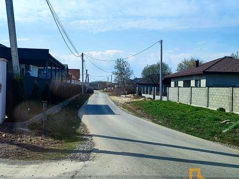 ділянка за адресою 