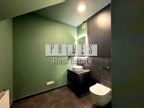 комерційна за адресою Редутна вул., 8