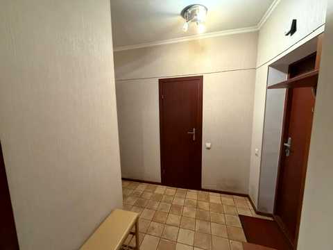 квартира за адресою Василя Симоненка вул., 5-А