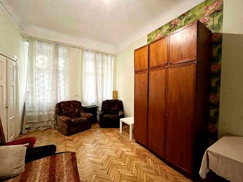 квартира за адресою Князя Ярослава Осмомисла пл., 2