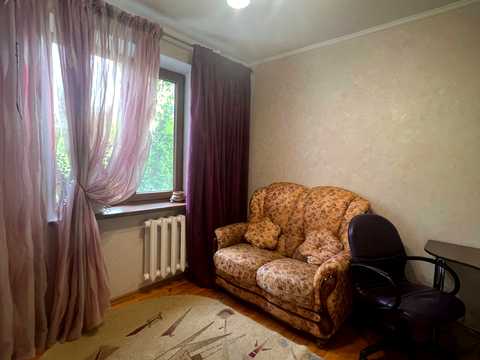 квартира за адресою Євгена Танцюри вул. (Генерала Петрова), 22а