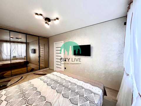 квартира за адресою Височана вул., 18 к13