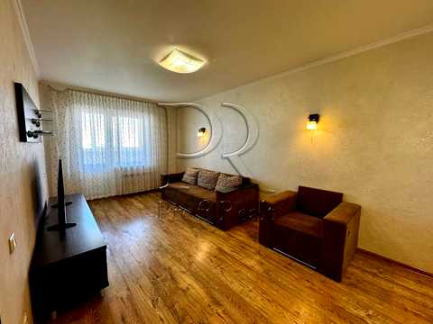 квартира по адресу Драгоманова ул., 1-Б