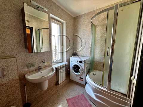квартира по адресу Драгоманова ул., 1-Б