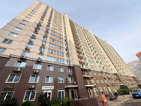 квартира за адресою Перлинна вул., 7