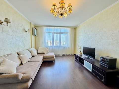 квартира по адресу Машиностроителей ул., 17-А