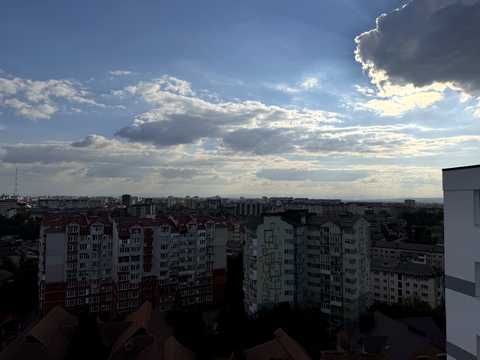 квартира за адресою Івано-Франківськ, Княгинин вул., (Будинок 10)