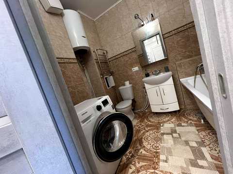 квартира за адресою Регенераторна вул., 4 к6