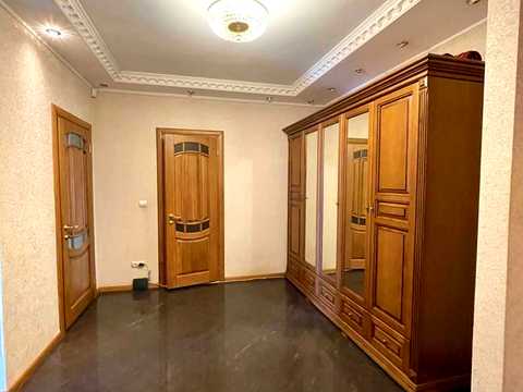 квартира за адресою Срібнокільська вул., 2-А