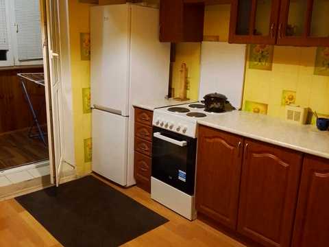 квартира за адресою Червоної Калини просп. (Володимира Маяковського), 68