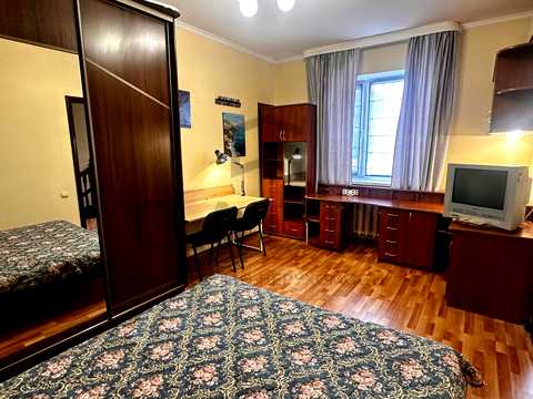 квартира за адресою Ігоря Бедзая вул. (Чкалова), 145