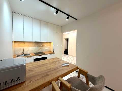 квартира по адресу Романа Левицкого ул., (Будинок 7)
