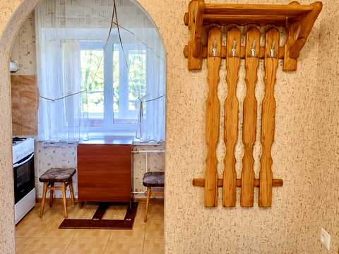 квартира за адресою Богатирська вул., 8
