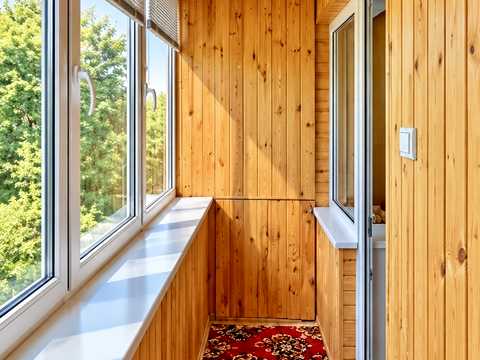 квартира за адресою Богатирська вул., 8