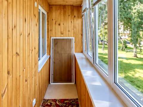квартира за адресою Богатирська вул., 8