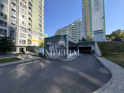 паркомісце за адресою Вишгородська вул., 45