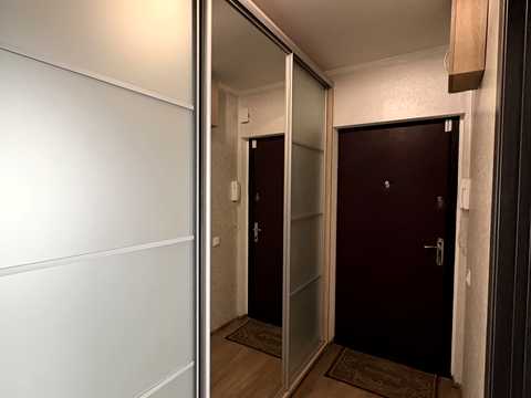квартира за адресою Дарницький бульв., 4