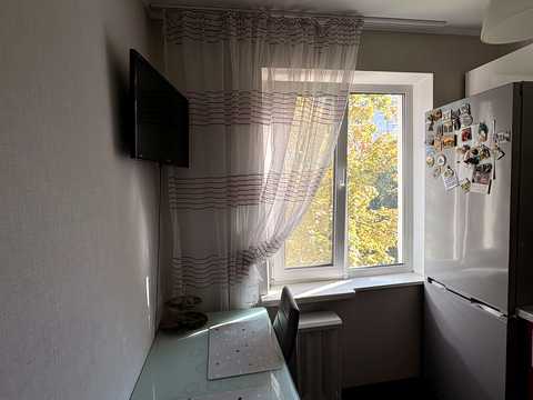 квартира за адресою Дарницький бульв., 4
