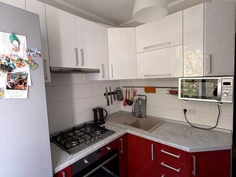 квартира за адресою Дарницький бульв., 4