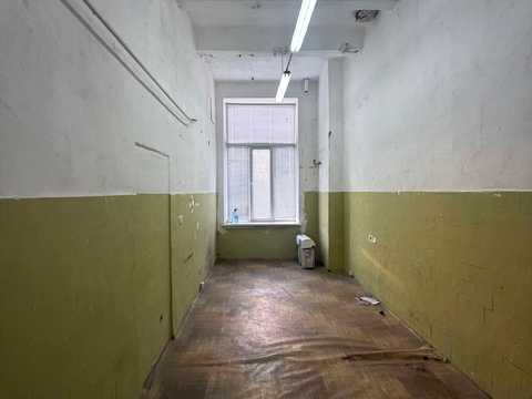 коммерческая по адресу Александра Довженко ул., 2