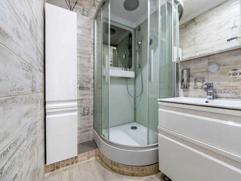 квартира по адресу Радистов ул., 34-А