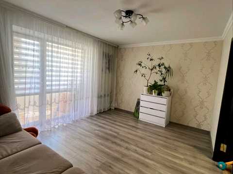 квартира за адресою Олександра Довженка вул. (Ленінградська), 38