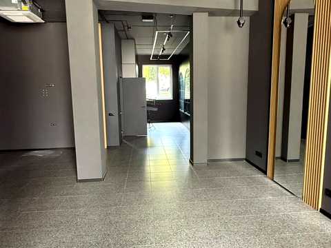 комерційна за адресою Львів, Малоголосківська вул., 17