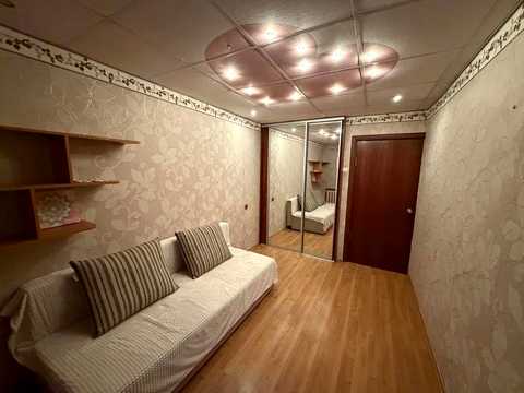 квартира за адресою Героїв просп., 9