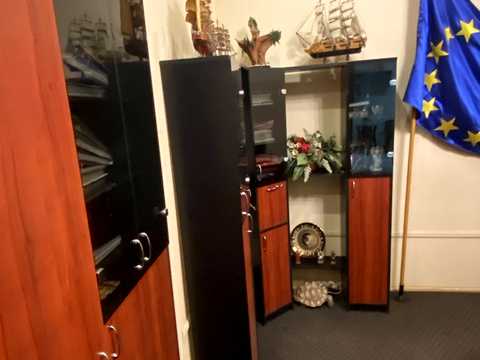 комерційна за адресою Павла Ковжуна вул., 6
