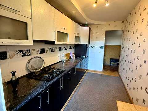 квартира за адресою Надвірнянська вул., 32