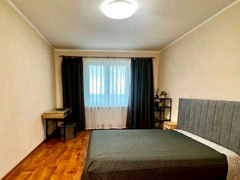 квартира за адресою Ревуцького вул., 54