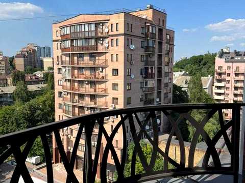 квартира по адресу Александра Конисского ул., 22-А