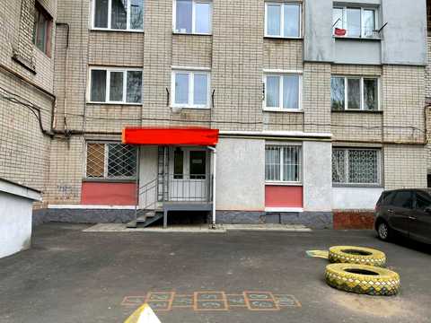 коммерческая по адресу Льнокомбинатовская ул., 13