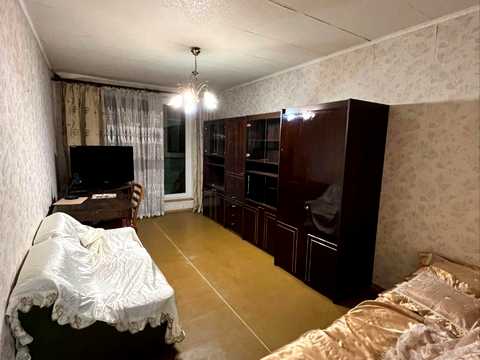 квартира по адресу Гвардейцев-Широнинцев ул., 79