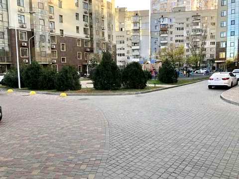 квартира за адресою Олексія Вадатурського вул. (Маршала Малиновського), 18в