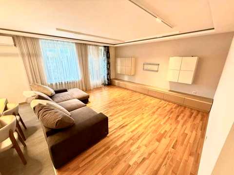квартира за адресою Соборності вул. (Жовтнева), 50