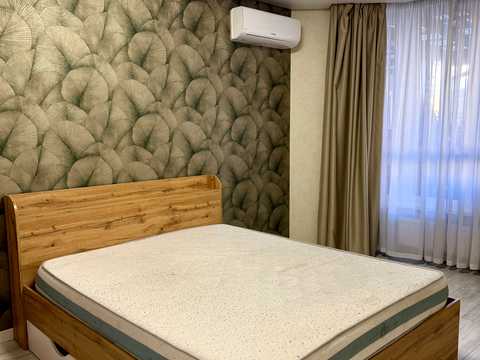 квартира за адресою Молодіжна вул., 2