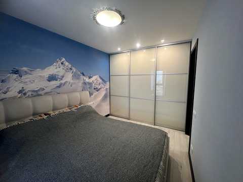квартира за адресою Олександри Єфименко вул. (Добролюбова), 18