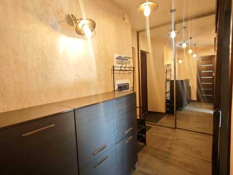 квартира по адресу Ревуцкого ул., 17-Б