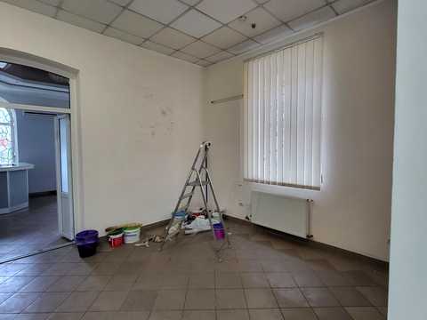 комерційна за адресою Івано-Франківськ, Михайла Грушевського вул., 41