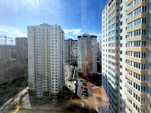 квартира за адресою Бориса Гмирі вул., 22-Б