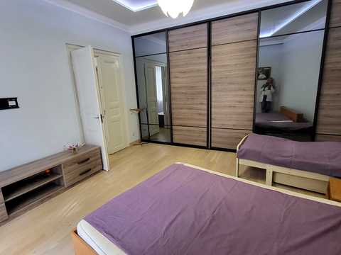 квартира за адресою Шептицьких вул., 14